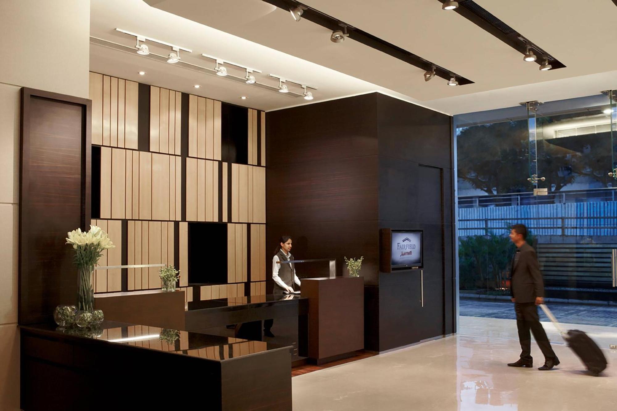Fairfield by Marriott Bengaluru Rajajinagar Hotel Bagian luar foto