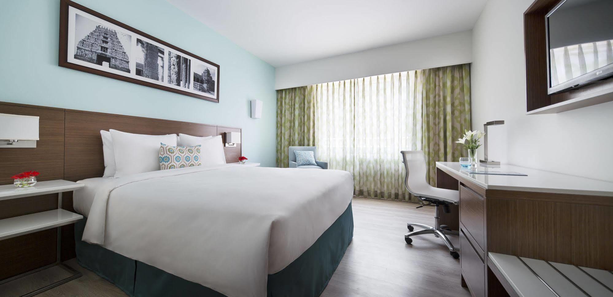Fairfield by Marriott Bengaluru Rajajinagar Hotel Bagian luar foto