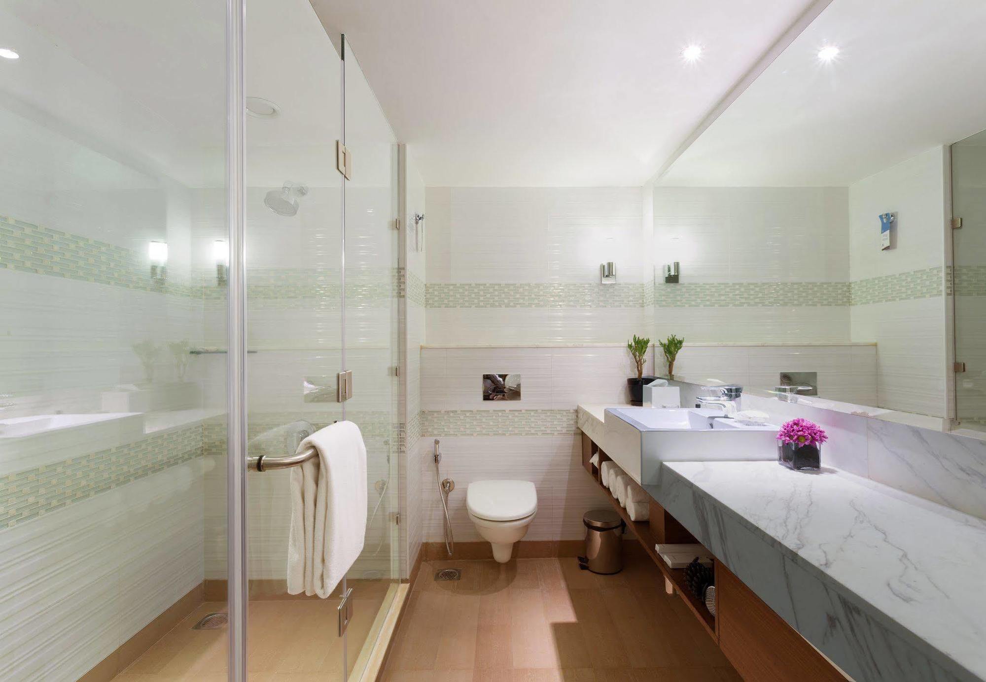 Fairfield by Marriott Bengaluru Rajajinagar Hotel Bagian luar foto