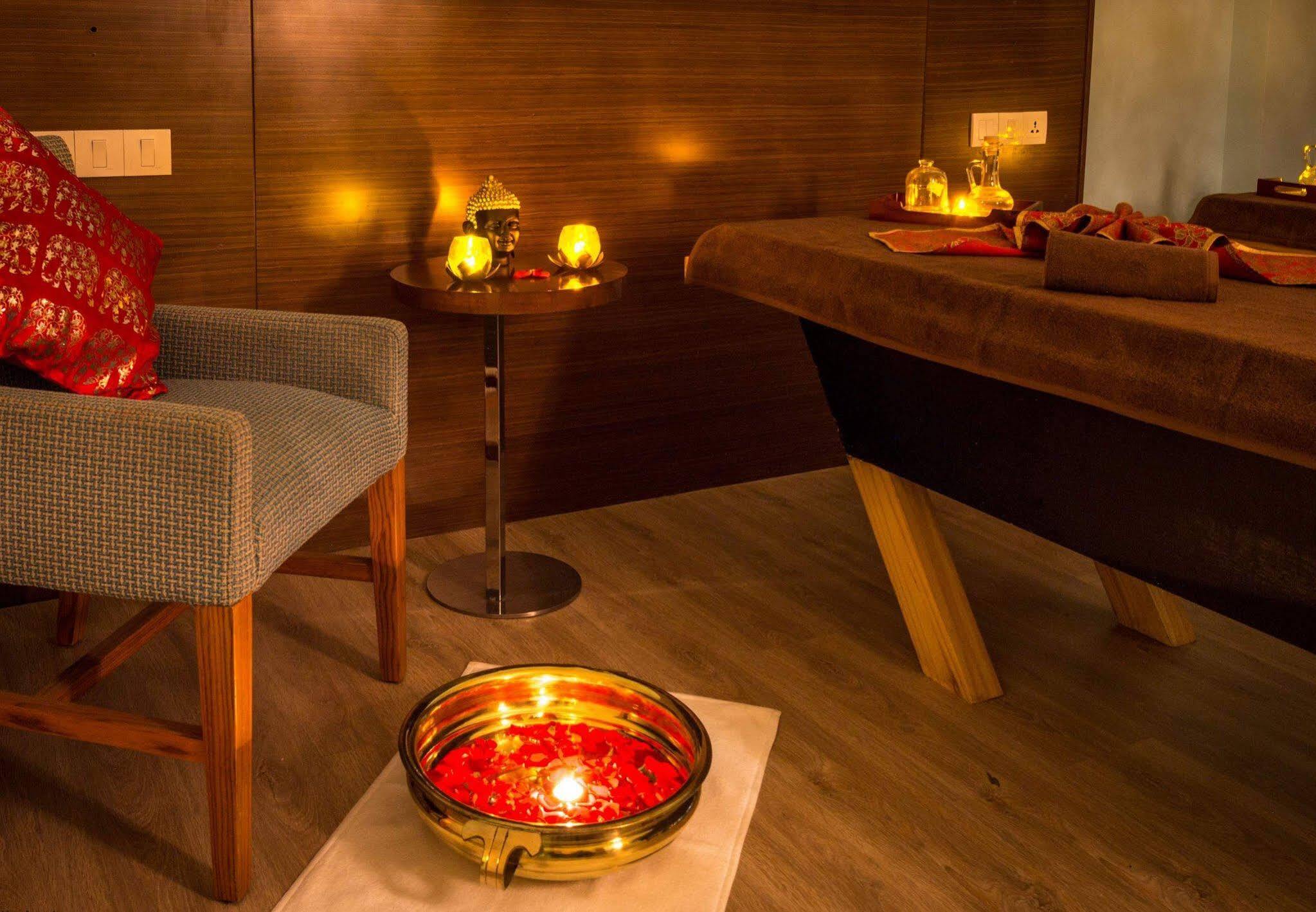 Fairfield by Marriott Bengaluru Rajajinagar Hotel Bagian luar foto